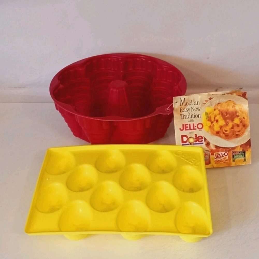 JELL-O Mold JELLO Gelatin Red Ring Mold And Easter Egg Jello Mold.  New